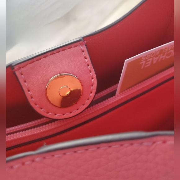 NEW beautiful Michael Kors large Emelia tote Grapefruit (light coral) - Picture 7 of 16